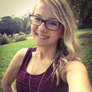 Meet your Posher, Holly